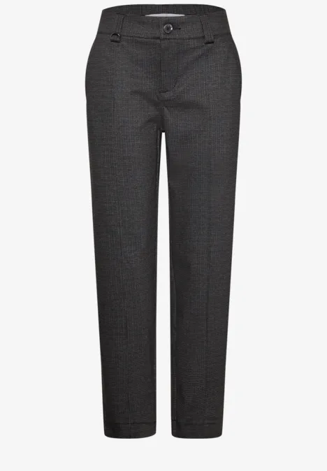 Schlanke dunkelgraue Stoffhose mit geradem Schnitt und Knopfverschluss.