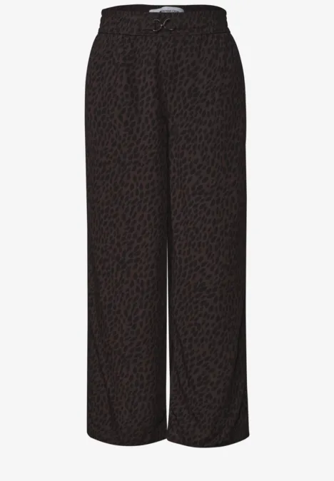 Mid Waist Straight Leg Hose mit Print molten earth Schwarze, lockere Hose mit feinem, braunen Muster.