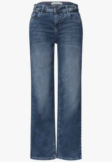 Jeans z prostymi nogawkami i guzikowymi detalami Medium Blue Random Washed Niebieskie dżinsy o prostych nogawkach, z wysokim stanem i pięcioma kieszeniami.