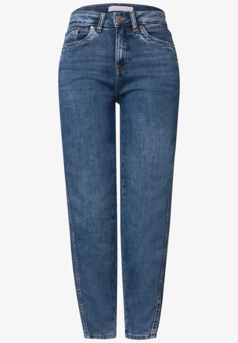 Jean taille haute à Barrel Leg, coupe ample Medium Blue Soft Washed Jean bleu taille moyenne à coupe droite, style classique à cinq poches.