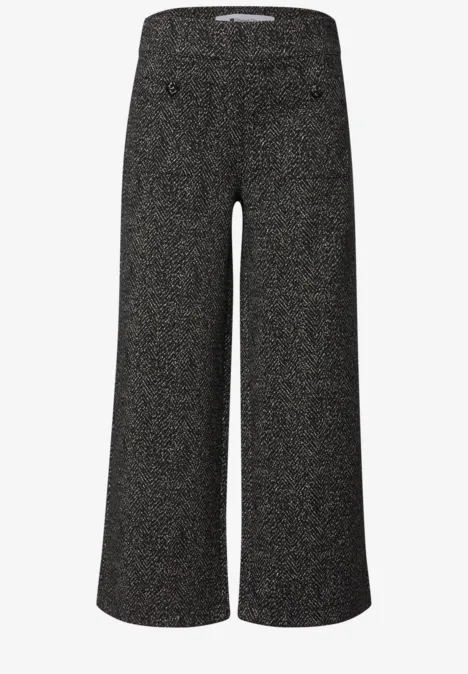 Zwarte, glinsterende damesbroek met hoge taille en wijde pijpen, losvallende, elegante pasvorm.