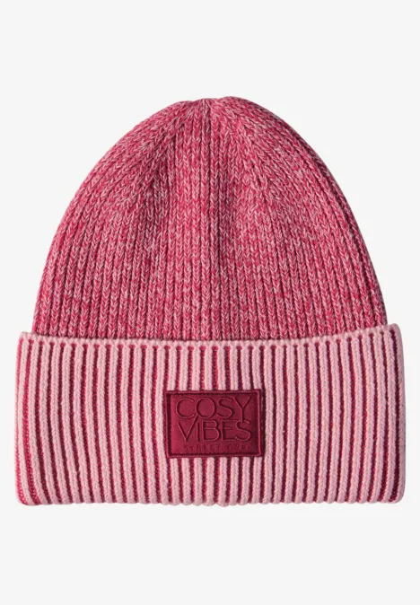 Beanie carpet red