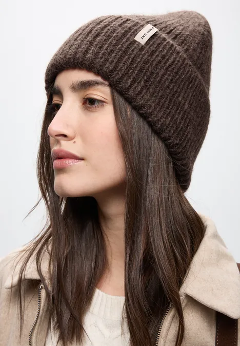 Bonnet tricoté avec une partie en laine deep roast brown mel.