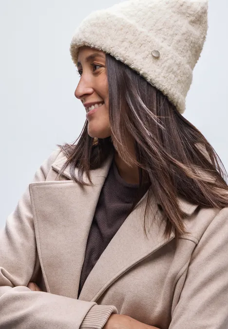 Bouclé Beanie soft beige Bouclé Beanie soft beige