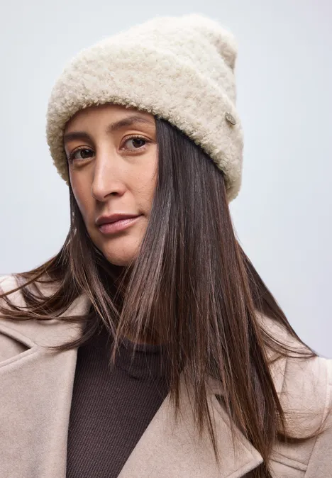 Bouclé Beanie soft beige Bouclé Beanie soft beige