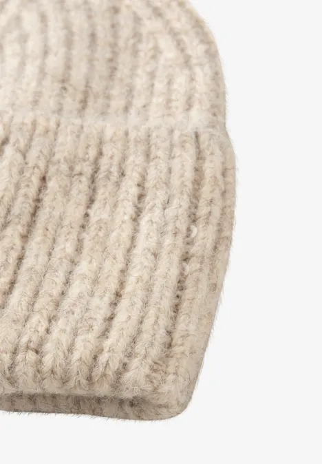 Beanie mit Pailletten pastel sand Beanie mit Pailletten pastel sand