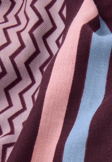 Gedessineerde driehoekige sjaal multicolor Gedessineerde driehoekige sjaal multicolor