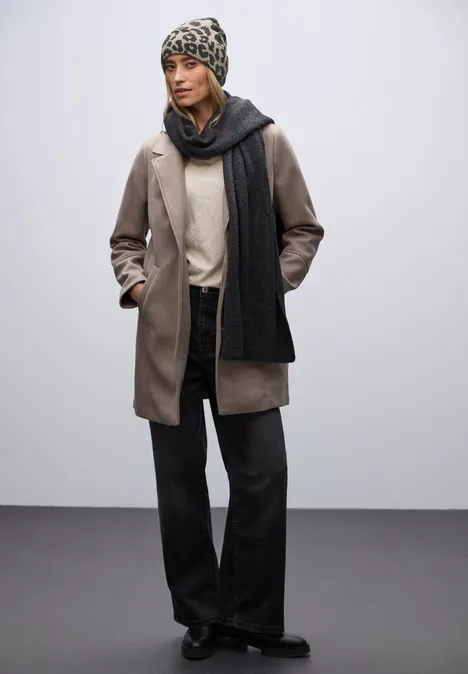 Leo Beanie coastal beige