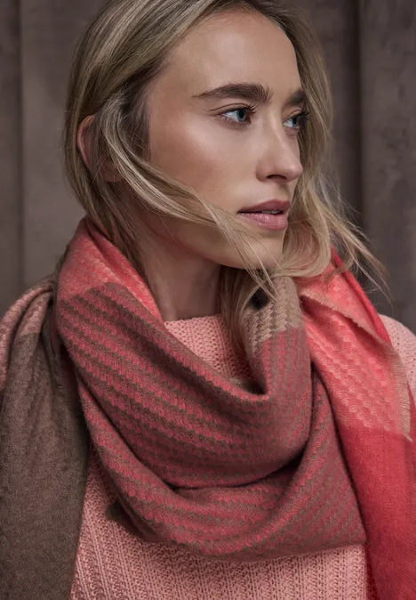 Madras sjaal striking coral