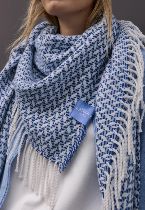 Gemustertes Dreieckstuch frosted blue