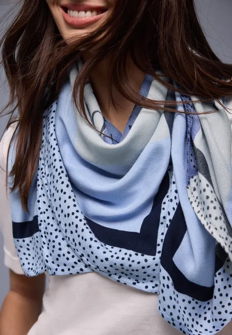 Sjaal met patroon bonnet blue Sjaal met patroon bonnet blue