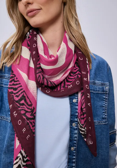 Modal sjaal met zebraprint magenta dream Modal sjaal met zebraprint magenta dream