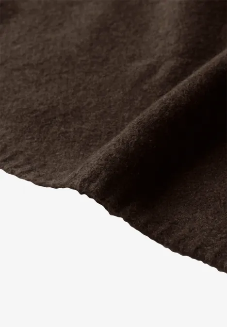 Feinstrick Dreieckstuch in Unifarbe auburn brown mel. Feinstrick Dreieckstuch in Unifarbe auburn brown mel.