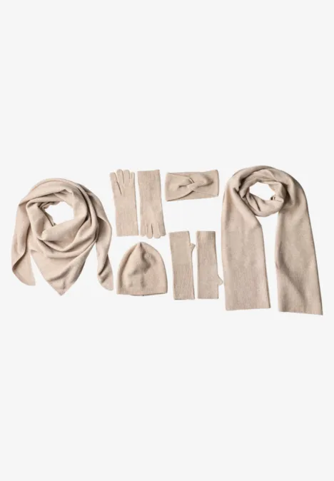 Manchettes en maille fine, couleur unie Soft Sand Mel.