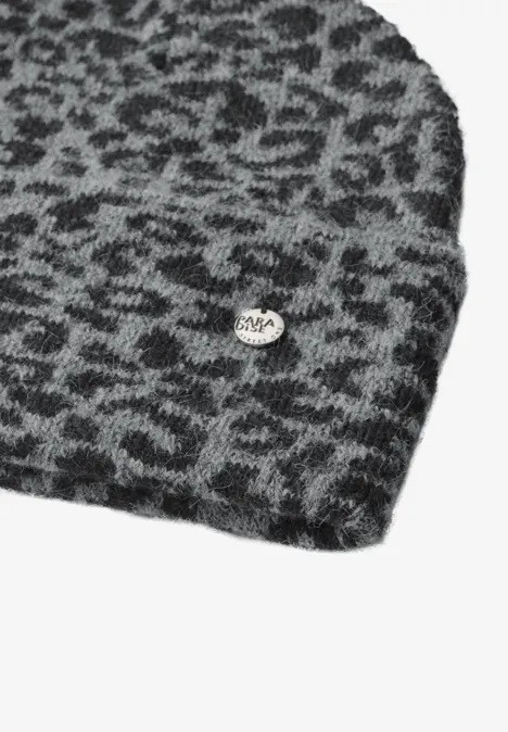 Czapka Jacquard z wzorem w panterkę Black