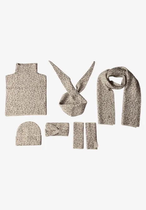 Czapka Jacquard z wzorem w panterkę barley beige mel.