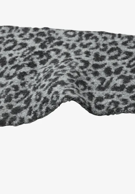 Écharpe triangulaire en jacquard à motif léopard Black