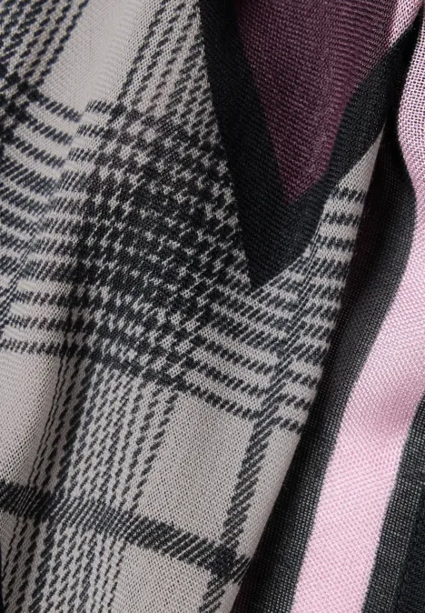 Sjaal met argyle-patroon berry plum Sjaal met argyle-patroon berry plum