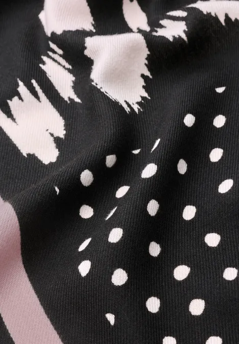 Driehoekige sjaal met gemengde patronen Black Driehoekige sjaal met gemengde patronen Black