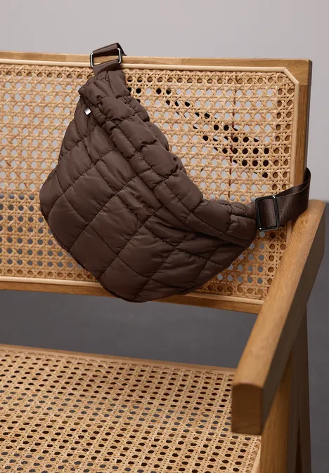 Padded Tasche mahogany brown