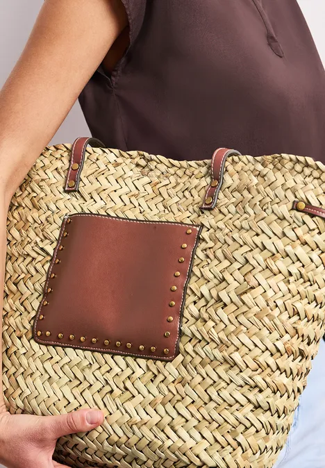 Sac à l'aspect de panier tressé soft sand