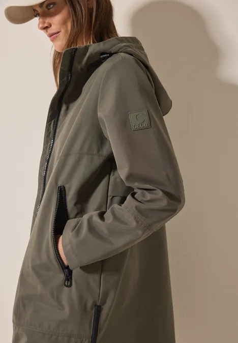 Moderner Mantel golden khaki