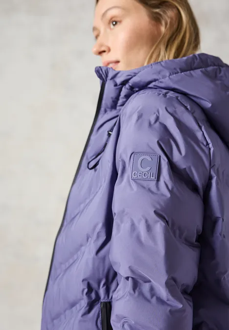 Mantel mit Schweißnähten stormy violet