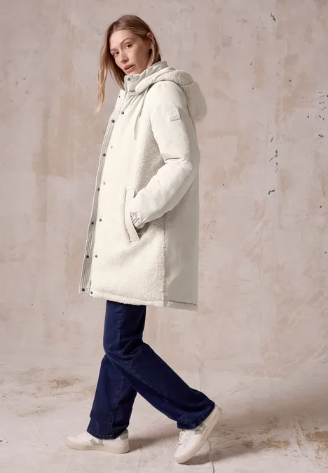 Lange Materialmix-Jacke teddy vanilla white