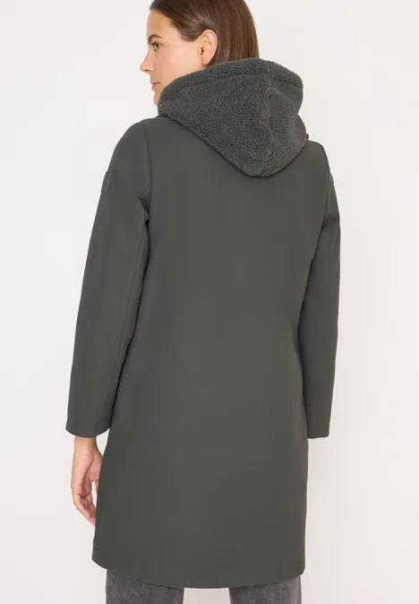 Jas met teddy-inlay pastel olive