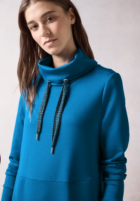 Robe à grand col dynamic aqua blue