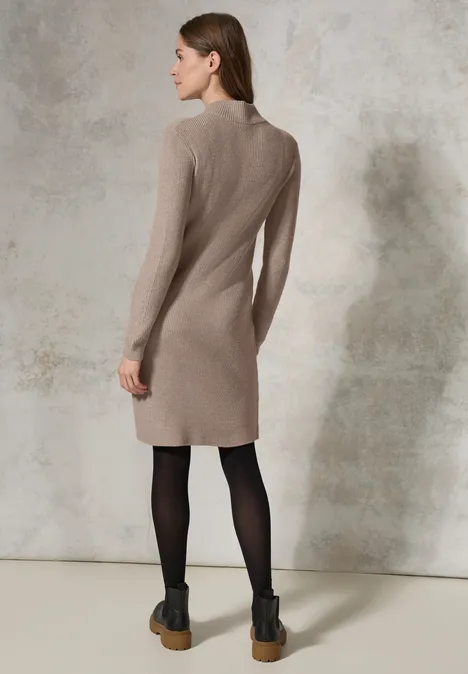 Strickkleid milky caramel melange