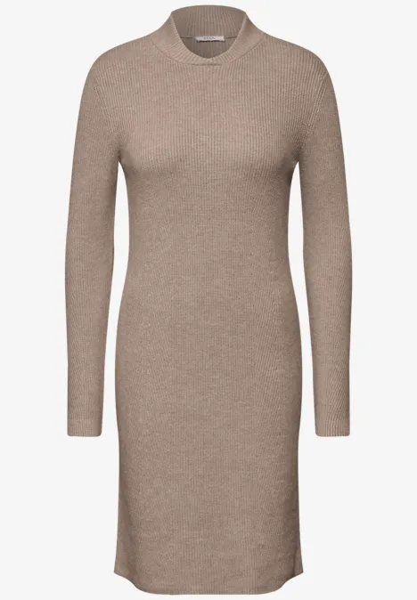 Strickkleid milky caramel melange