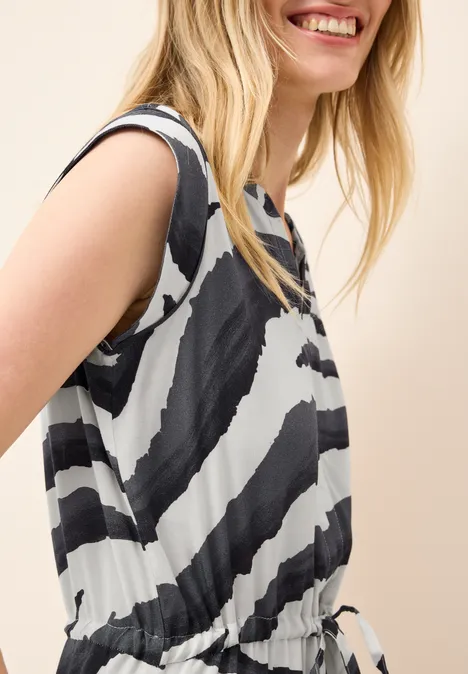 Gedessineerde volant jurk volcanic grey