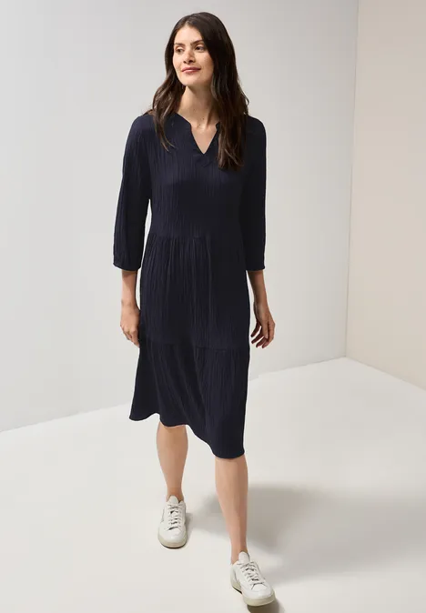 Seersucker-Kleid mit Volants universal blue