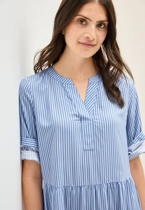 Gestreiftes Volant-Kleid deep pastel blue