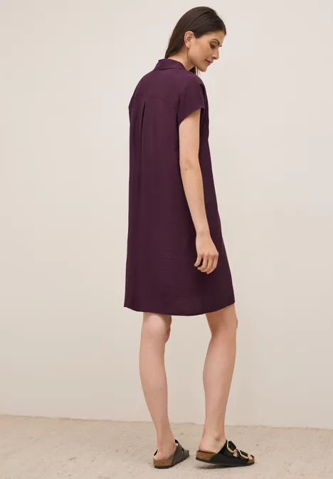 Strukturkleid in Unifarbe mulberry red