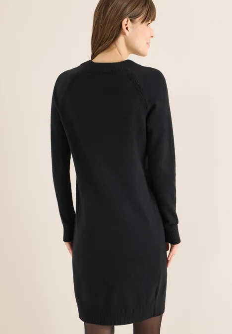 Zachte gebreide jurk Black