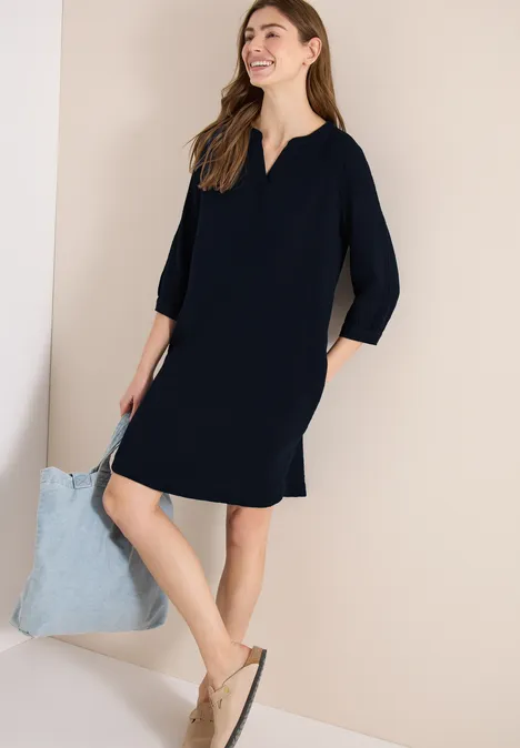 Knielanges Kleid in Musselin-Qualität universal blue