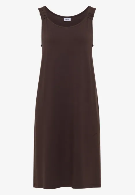 Schlichtes braunes ärmelloses Midikleid mit rundem Ausschnitt, locker fallend.