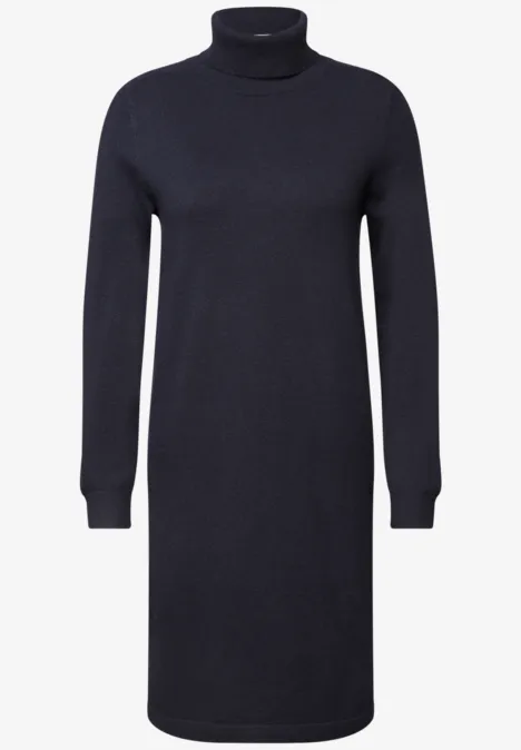 Kniehoge jurk met col urban dark blue Donkerblauwe coltrui-jurk van gebreide stof, lange mouwen, recht model tot net boven de knie.