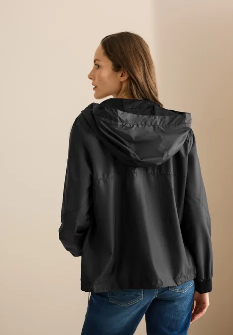 Windbreaker mit Taschen Black