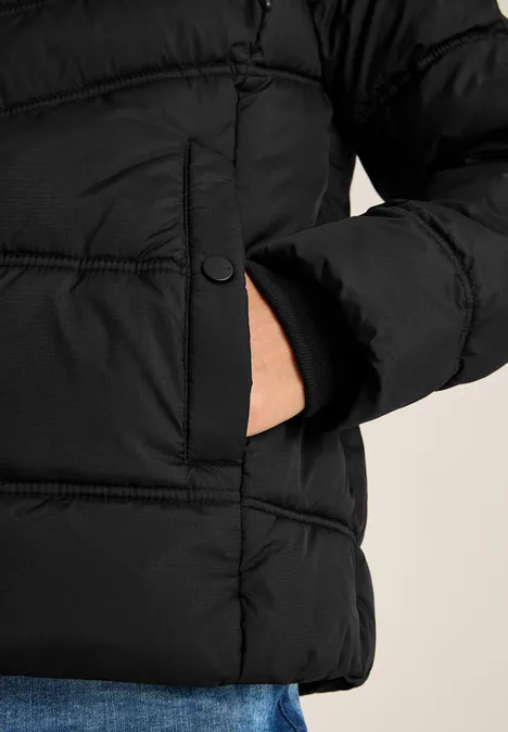Steppjacke mit Kapuze Black