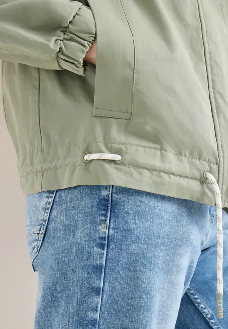 Jas met trekkoord chlorella green