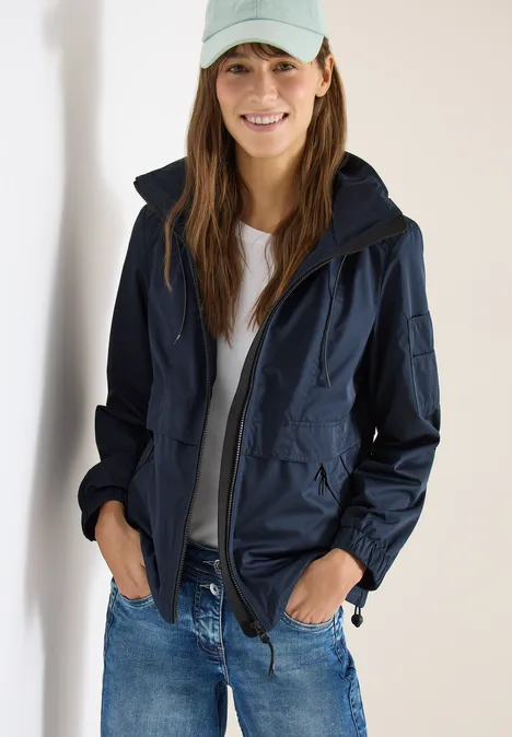 Coupe-vent sportif blue navy Coupe-vent sportif blue navy