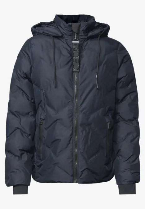 Dunkelblaue Steppjacke mit Kapuze und durchgehendem Reißverschluss.
