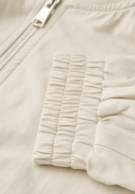 Kurzer Blouson pearl beige