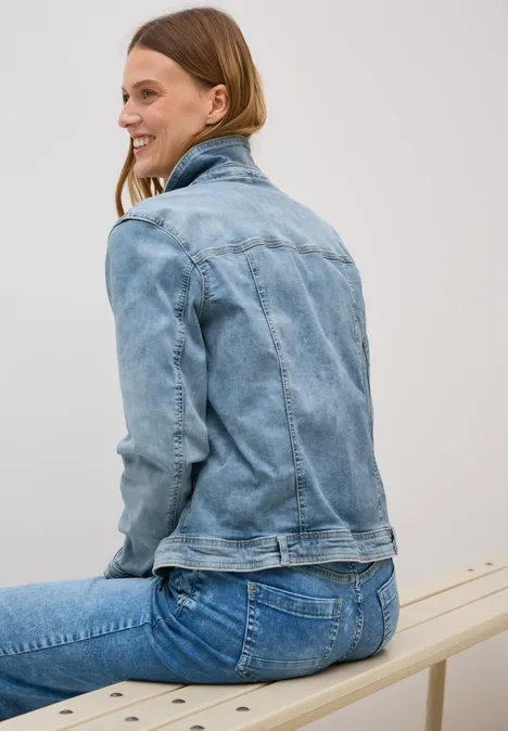 Jeansjacke mit Knopfleiste authentic used wash
