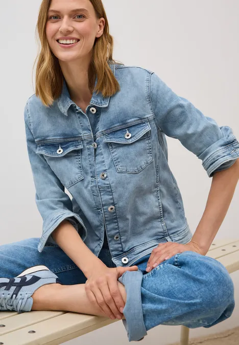 Jeansjacke mit Knopfleiste authentic used wash