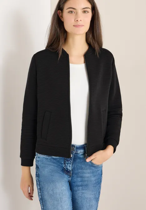 Kurze Strukturjacke Black