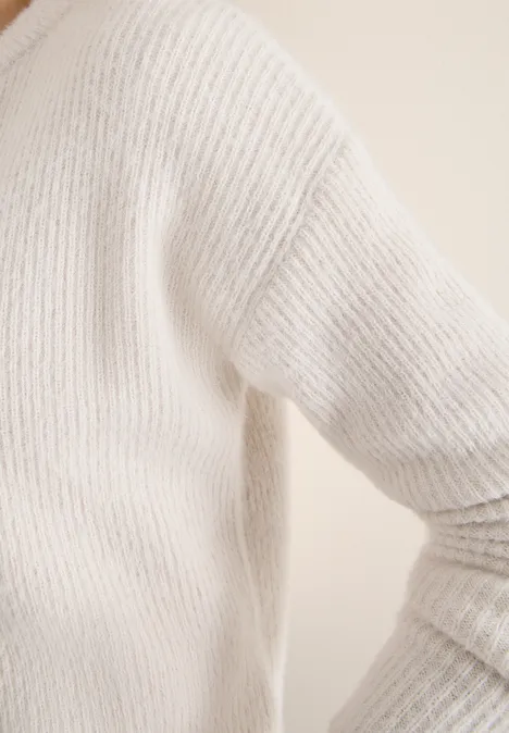 Geribd vest van verengaren light greige